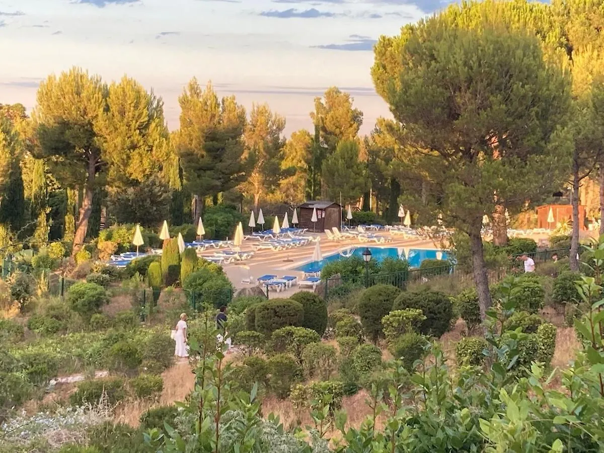 Apartment Le Cocon Du Hameau Rdj Cloture Cap Esterel Saint-Raphael  France